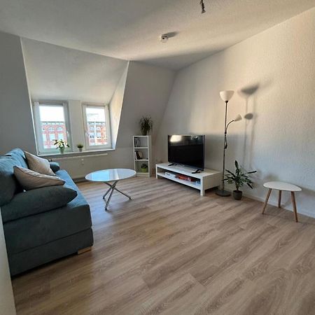 1 Raum Dachgeschosswohnung In Ruhiger Lage Limbach-Oberfrohna Ngoại thất bức ảnh